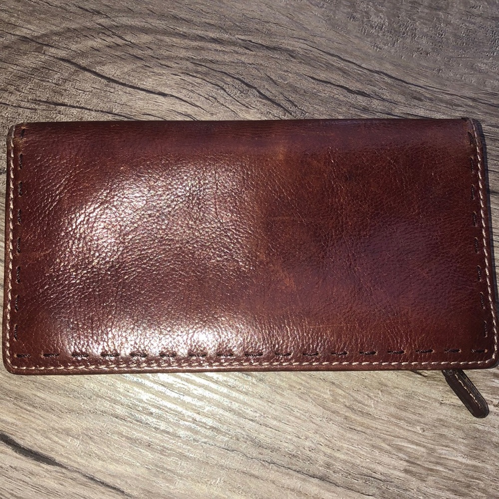 Fossil wallet